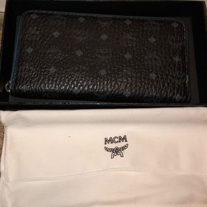 MCM wallet